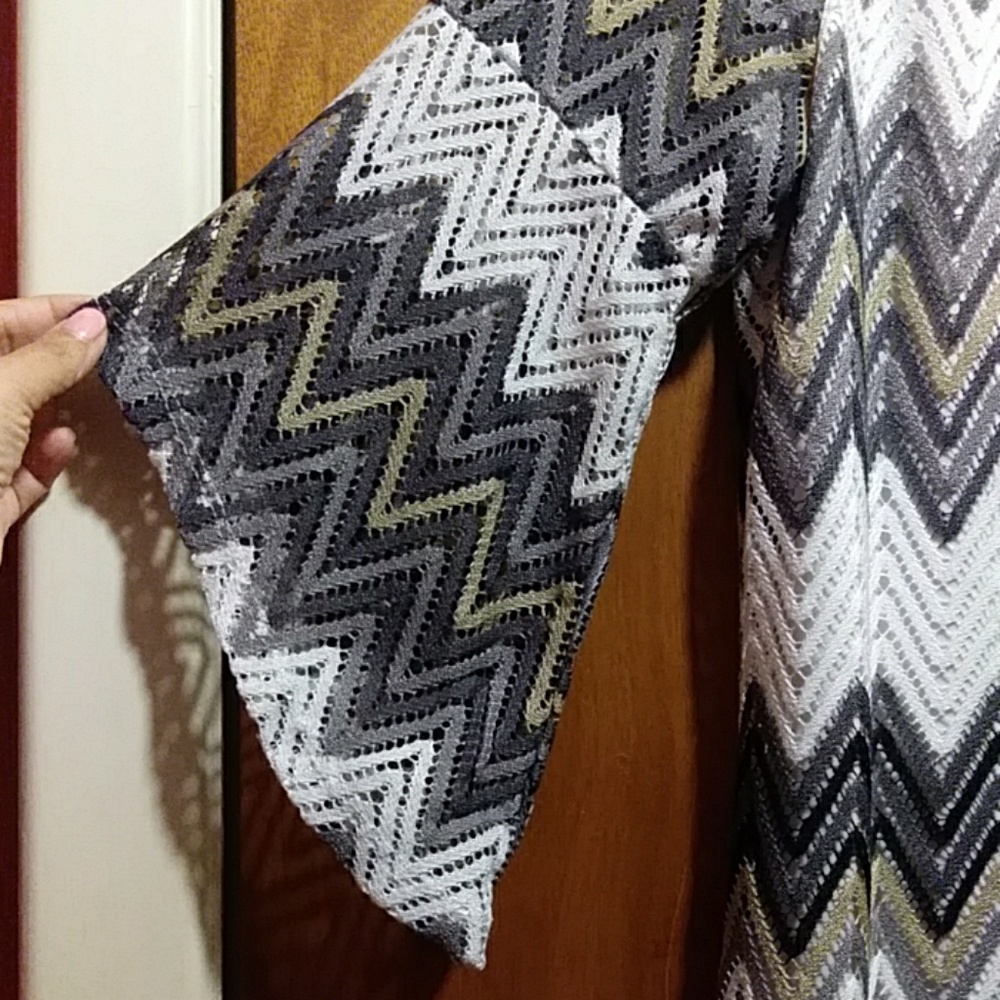 ROZ & ALI Tunic Multicolored Top
